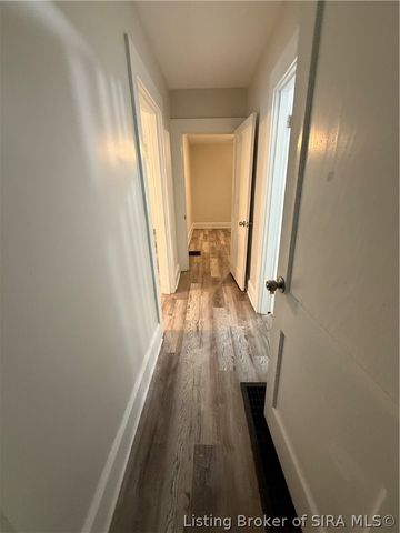 916 Korb Avenue, New Albany, IN 47150