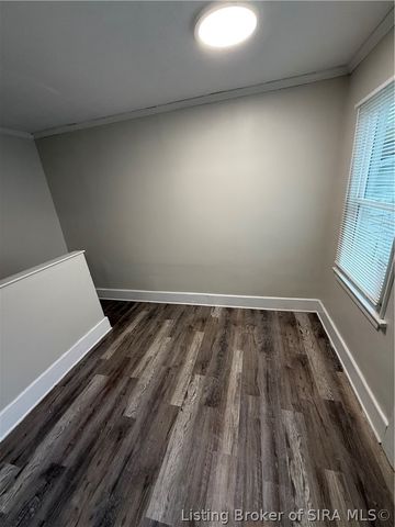 916 Korb Avenue, New Albany, IN 47150