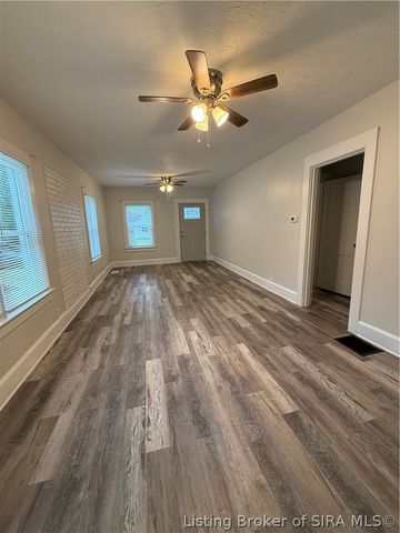 916 Korb Avenue, New Albany, IN 47150