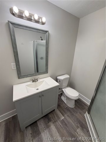 916 Korb Avenue, New Albany, IN 47150