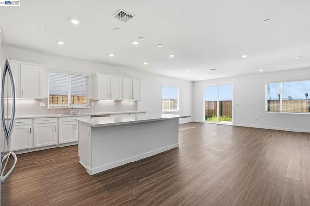 1016 Bluebell Circle, Discovery Bay, CA 94505