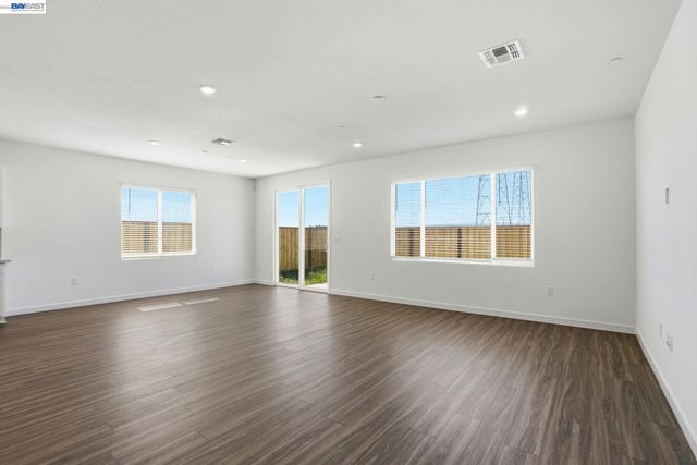 1016 Bluebell Circle, Discovery Bay, CA 94505