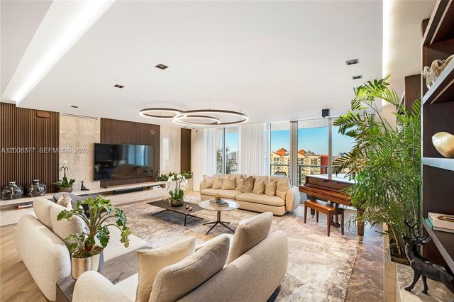 330 Sunny Isles Boulevard 52403, Sunny Isles Beach, FL 33160