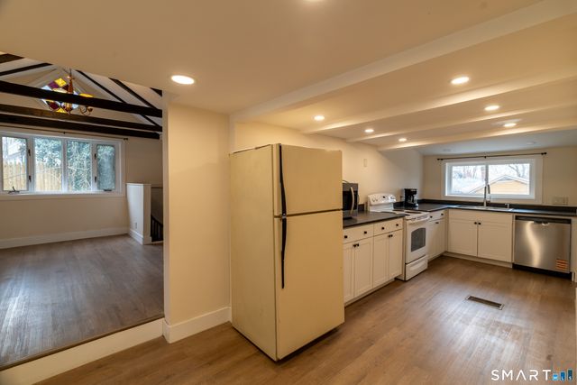 231 Broad Street, Norwich, CT 06360