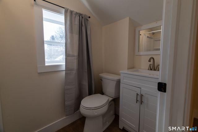 231 Broad Street, Norwich, CT 06360