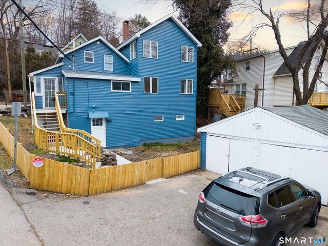 231 Broad Street, Norwich, CT 06360