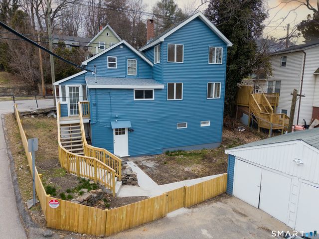 231 Broad Street, Norwich, CT 06360