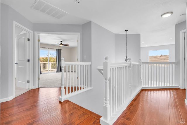 1946 Leaning Oak Ct, Fairfield, CA 94534