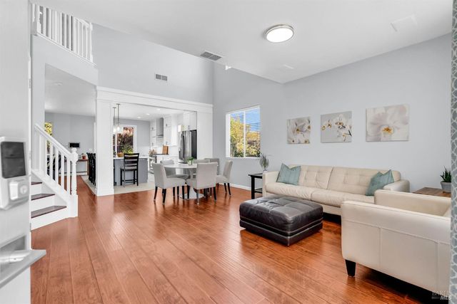 1946 Leaning Oak Ct, Fairfield, CA 94534