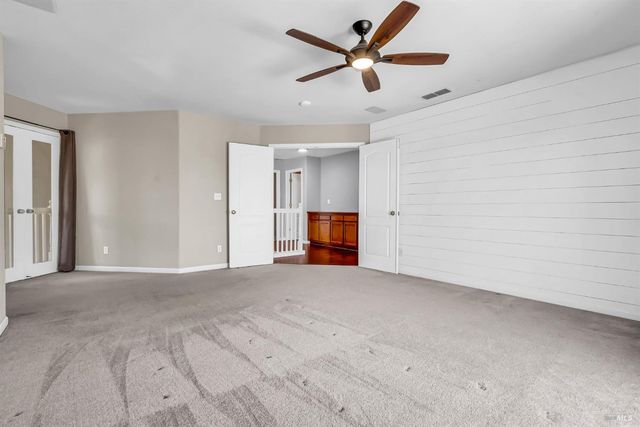 1946 Leaning Oak Ct, Fairfield, CA 94534