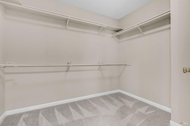 1946 Leaning Oak Ct, Fairfield, CA 94534