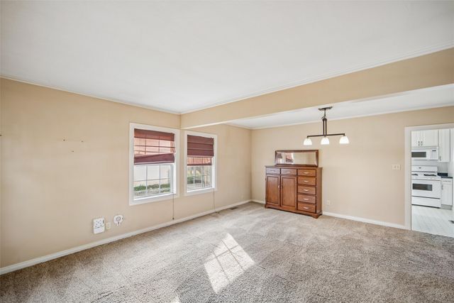1326 Bundy Street, Des Moines, IA 50315