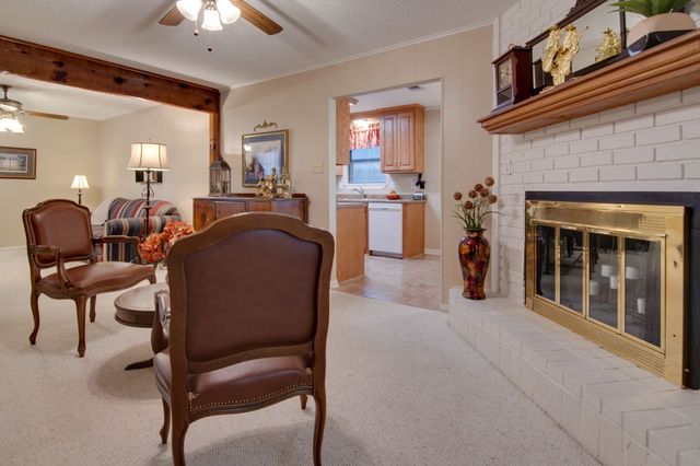 241 Hedgerow Lane, Lewisville, TX 75057