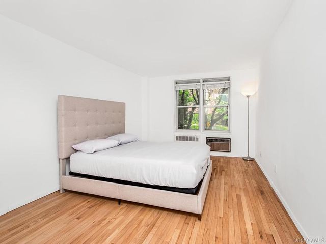 2736 Independence Avenue 2E, Bronx, NY 10463