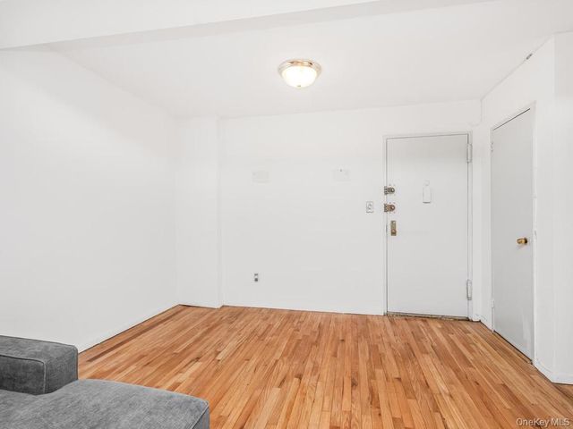 2736 Independence Avenue 2E, Bronx, NY 10463