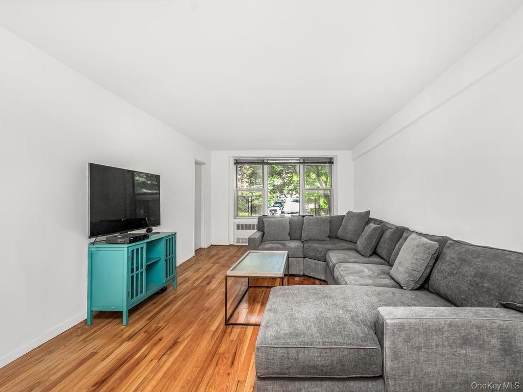 2736 Independence Avenue 2E, Bronx, NY 10463