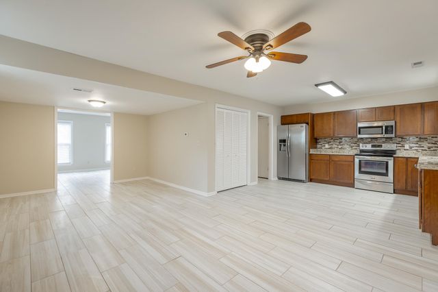 6445 Brookmead Circle, Hixson, TN 37343