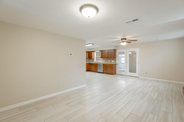 6445 Brookmead Circle, Hixson, TN 37343