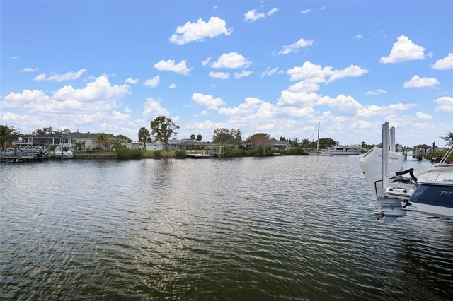 634 YARDARM DRIVE, Apollo Beach, FL 33572