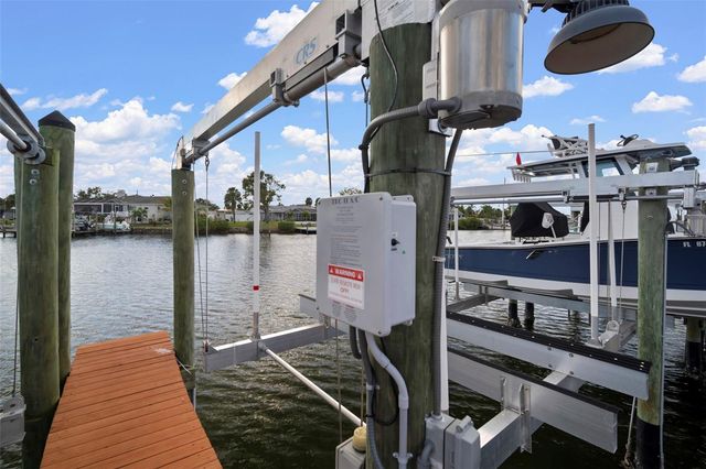 634 YARDARM DRIVE, Apollo Beach, FL 33572