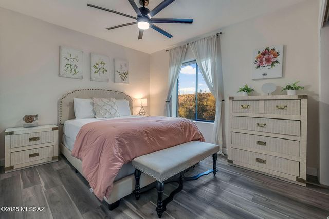 940 N Smoketree Circle, Tucson, AZ 85745