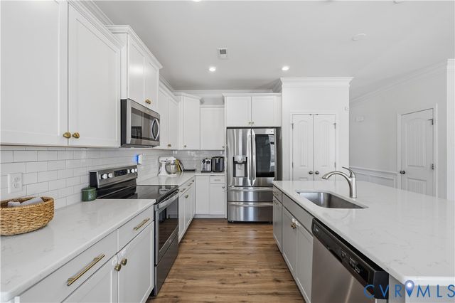 6813 Hominy Ct, Henrico, VA 23231