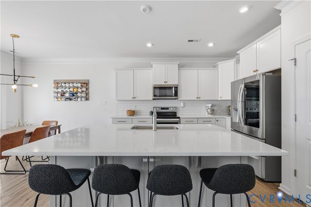 6813 Hominy Ct, Henrico, VA 23231