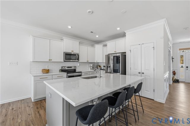 6813 Hominy Ct, Henrico, VA 23231