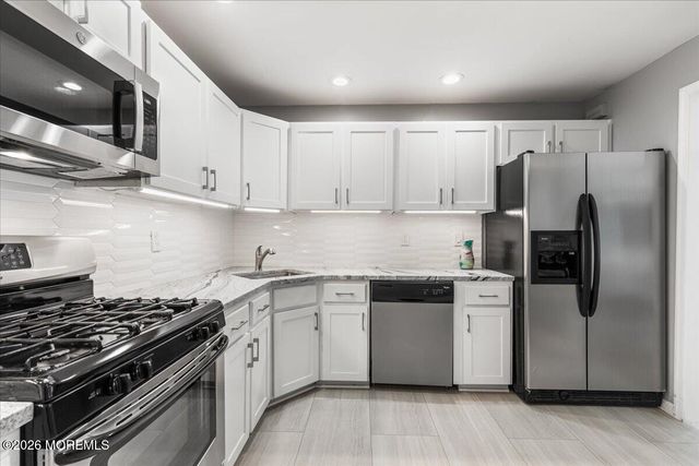 264 Tulip Lane, Freehold, NJ 07728