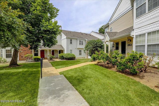 264 Tulip Lane, Freehold, NJ 07728