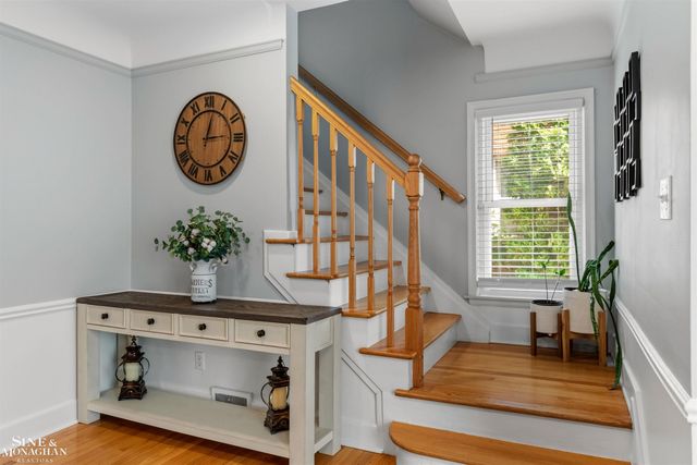 474 Touraine Road, Grosse Pointe Farms, MI 48236