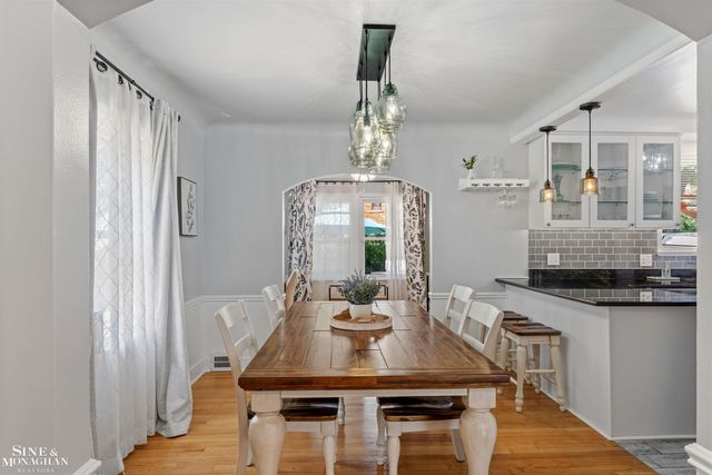 474 Touraine Road, Grosse Pointe Farms, MI 48236