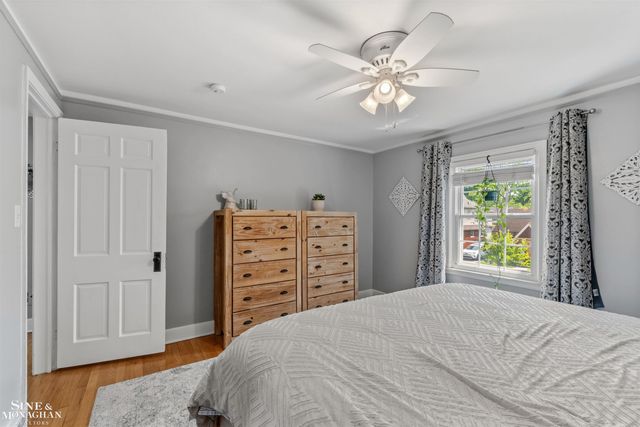 474 Touraine Road, Grosse Pointe Farms, MI 48236