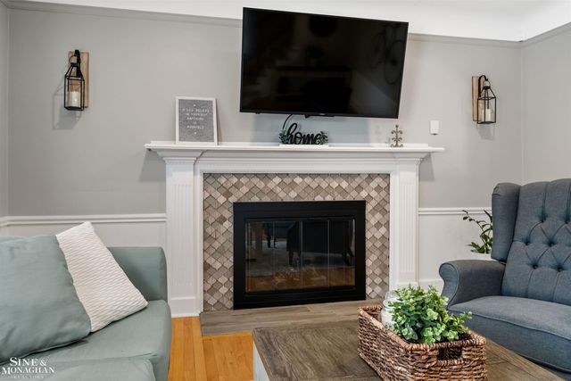 474 Touraine Road, Grosse Pointe Farms, MI 48236