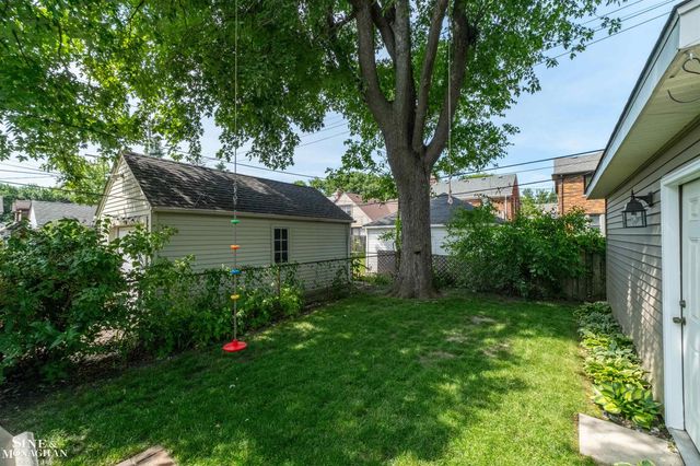 474 Touraine Road, Grosse Pointe Farms, MI 48236