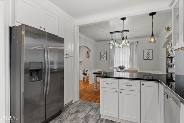 474 Touraine Road, Grosse Pointe Farms, MI 48236