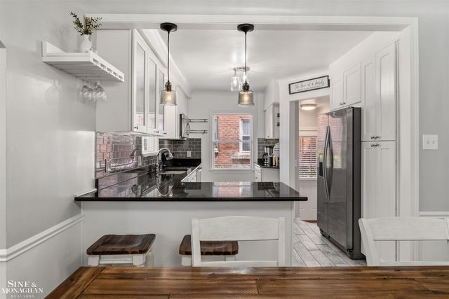 474 Touraine Road, Grosse Pointe Farms, MI 48236