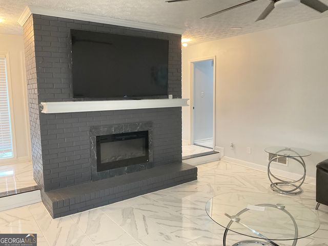 558 Kenwood Road, Fayetteville, GA 30214