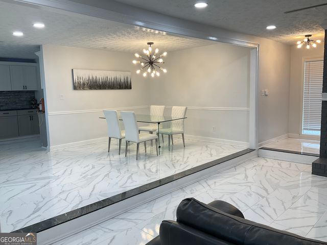 558 Kenwood Road, Fayetteville, GA 30214