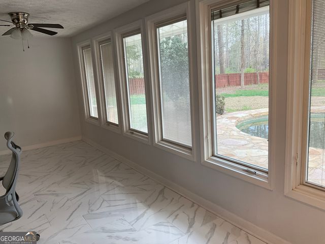 558 Kenwood Road, Fayetteville, GA 30214