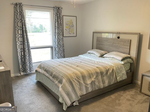 558 Kenwood Road, Fayetteville, GA 30214