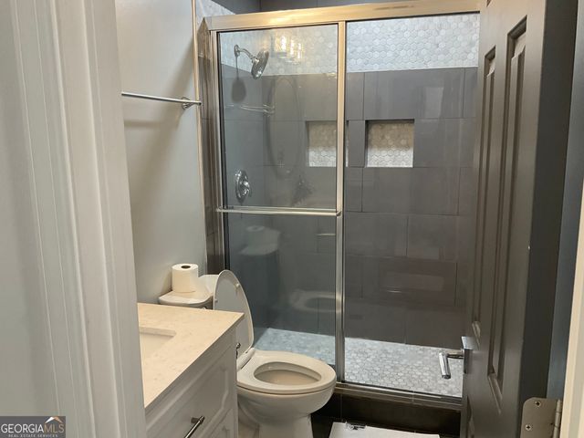 558 Kenwood Road, Fayetteville, GA 30214