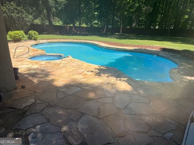 558 Kenwood Road, Fayetteville, GA 30214