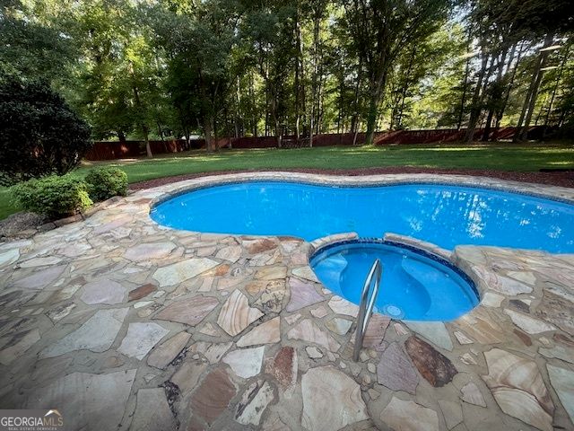 558 Kenwood Road, Fayetteville, GA 30214