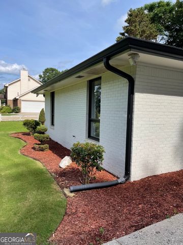 558 Kenwood Road, Fayetteville, GA 30214