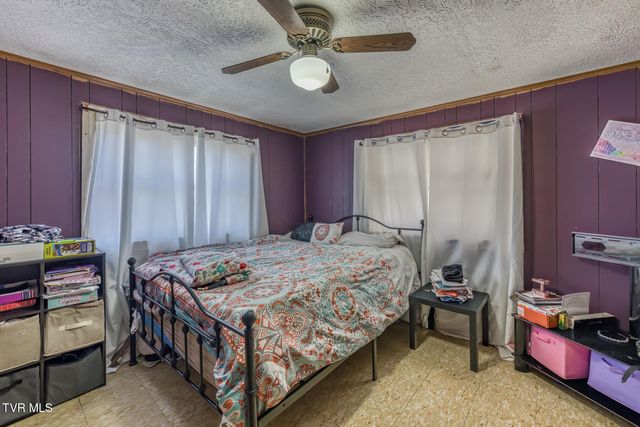 880 Highway 44, Bristol, TN 37620