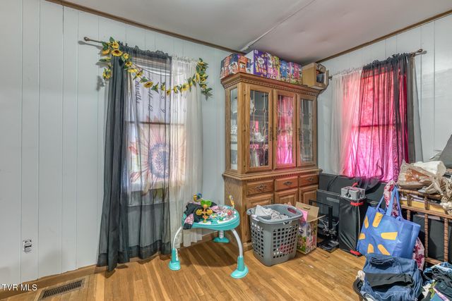 880 Highway 44, Bristol, TN 37620