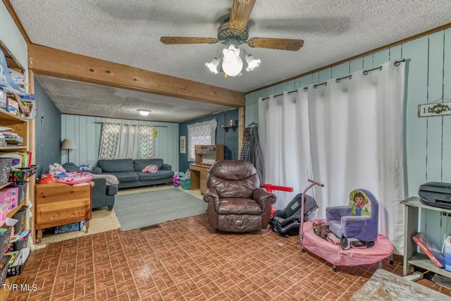 880 Highway 44, Bristol, TN 37620