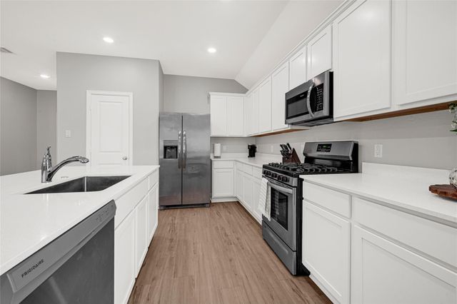 9830 Kingston Liberty Lane, Baytown, TX 77521