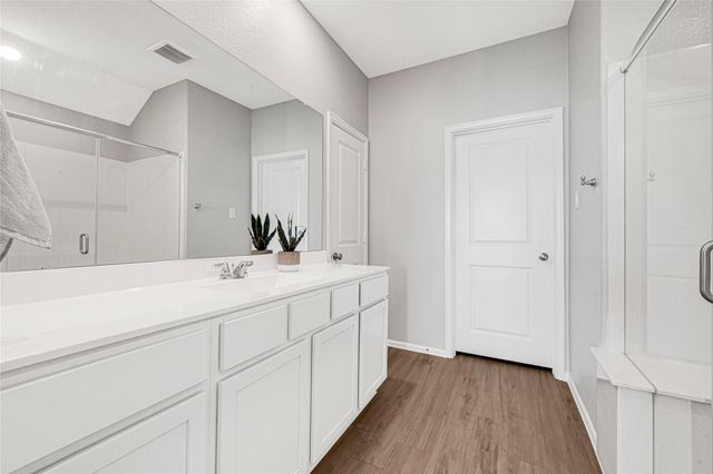 9830 Kingston Liberty Lane, Baytown, TX 77521